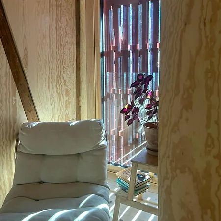Dom wakacyjny Converted Barn With Sea View Over Oslo Fjord