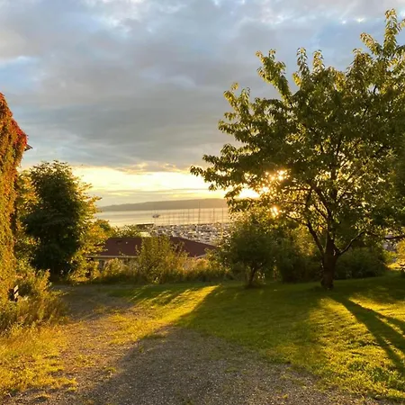 Converted Barn With Sea View Over Oslo Fjord Vollen (Akershus)