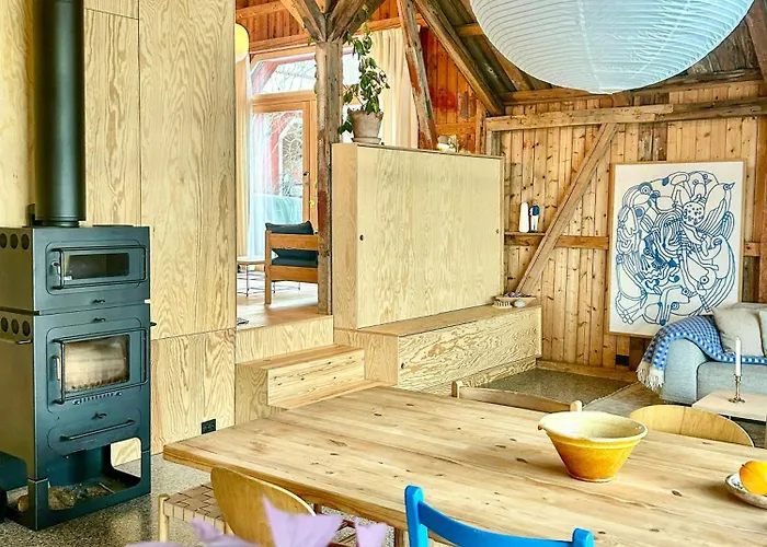 Дом отдыха Converted Barn With Sea View Over Oslo Fjord *